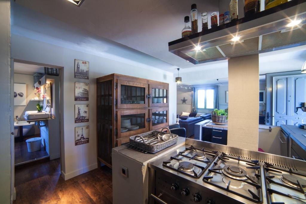 L'Auberge De L'Aubergine Eygalières Δωμάτιο φωτογραφία