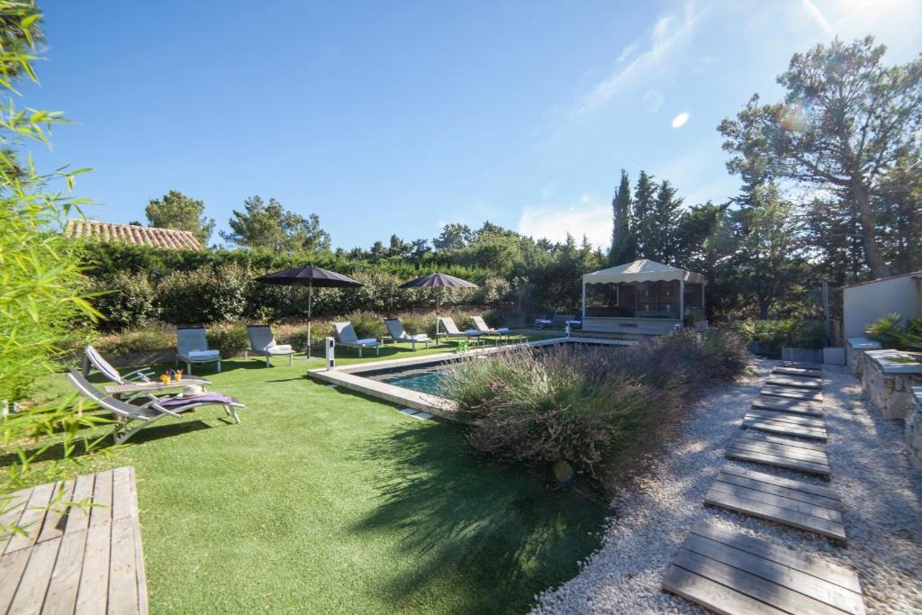 L'Auberge De L'Aubergine Eygalières Δωμάτιο φωτογραφία