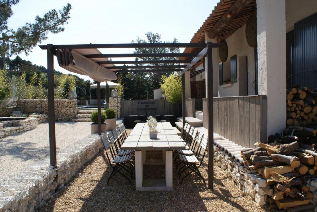 L'Auberge De L'Aubergine Eygalières Εξωτερικό φωτογραφία