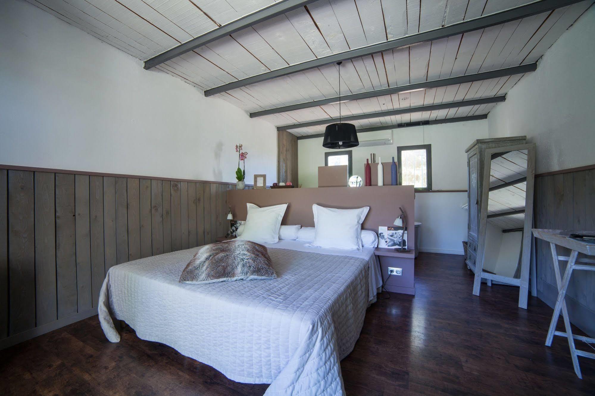 L'Auberge De L'Aubergine Eygalières Εξωτερικό φωτογραφία