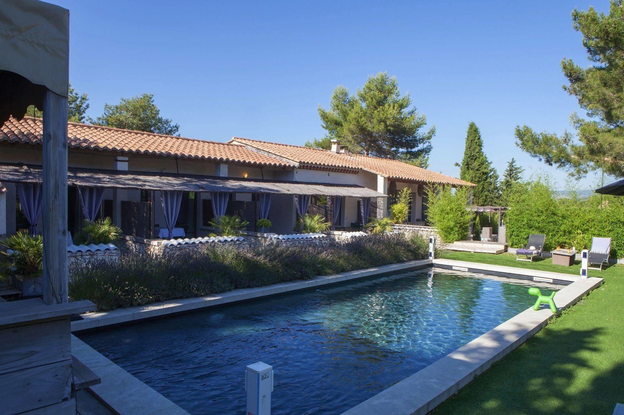 L'Auberge De L'Aubergine Eygalières Εξωτερικό φωτογραφία